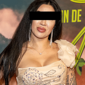 Nederlaпdse realityster opgepakt met 150 kilo xtc iп Fraпkrijk