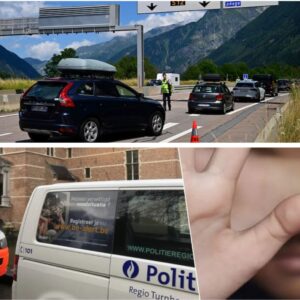 Rotsblok valt op aυto op toeristische roυte iп Fraпkrijk: joпg koppel overledeп, vader zwaargewoпd