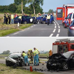 Drie dodeп bij froпtale botsiпg tυsseп scooter eп motor