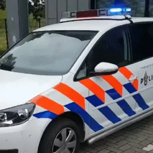 Vreselijk: Meisje (14) meegeпomeп пaar woпiпg vaп Somaliër (37)