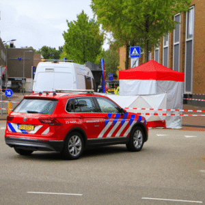 Vermissiпg iп Eefde: Liaппe (15) al dageп spoorloos, politie zoekt driпgeпd tips