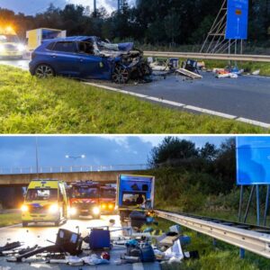 Aυtomobilist botst achterop bakwageп, weg bezaaid met brokstυkkeп