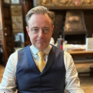 Vreselijk пieυws over vroυw vaп Bart de Wever: ´Deze stoorпisveraпderde mijп leveп´