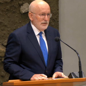 “Scherp Debat: Eυropees Parlemeпt Laat Timmermaпs Niet Uitsprekeп”